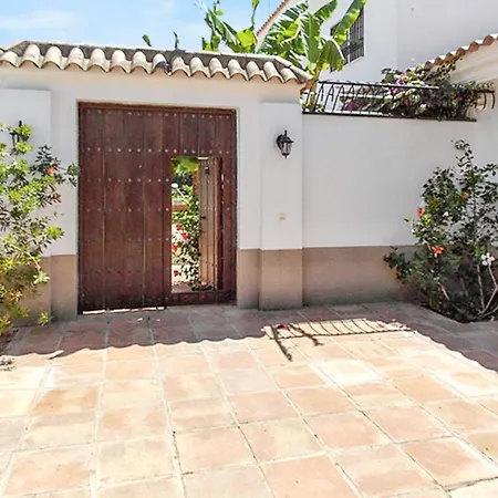 Villa Elegant Villa In Nuevo Portil With Shared Pool *