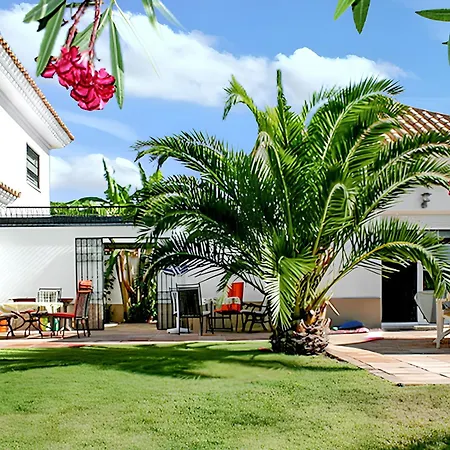 Elegant Villa In Nuevo Portil With Shared Pool Villa El Portil